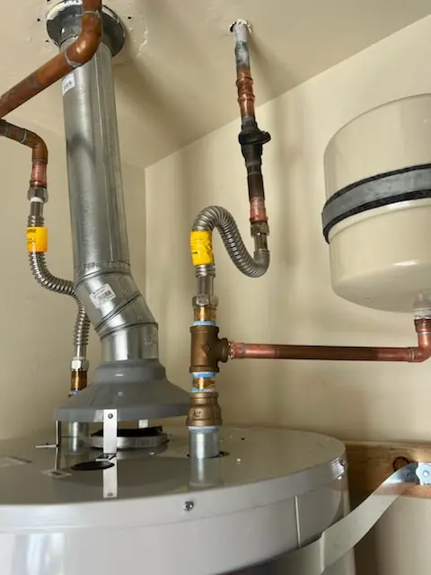 Water heater installation and plumbing repair in Strawberry Terrace South